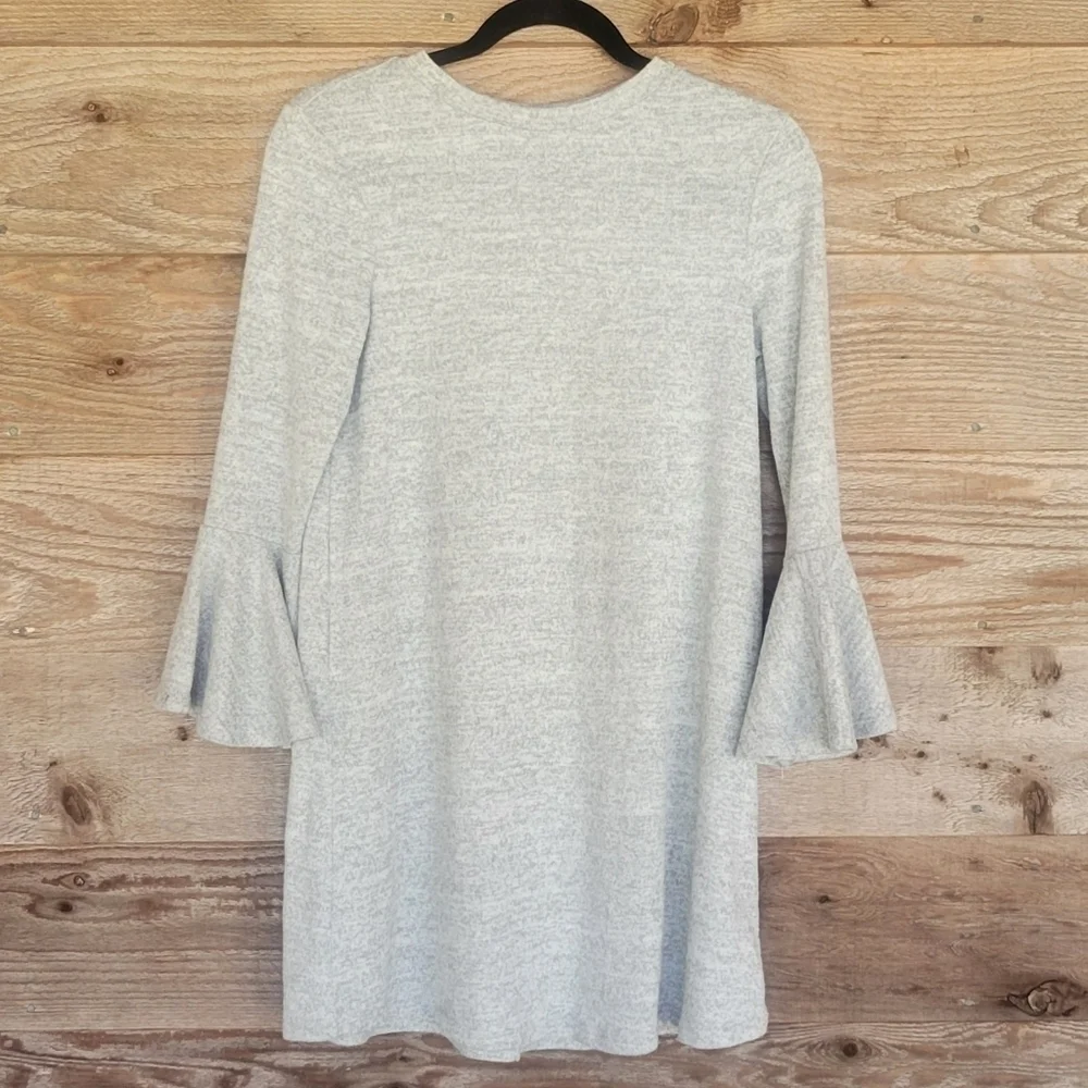 Speechless Heather Gra  Bell Sleeve Dress Size Small